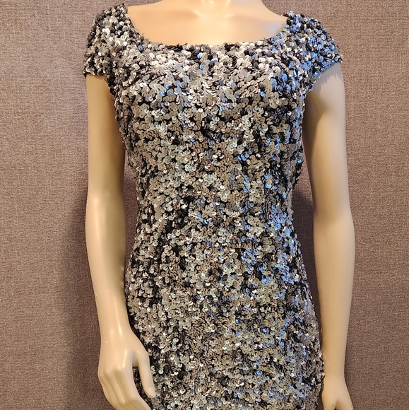 Scala silk sequin dress - Picture 1 of 9